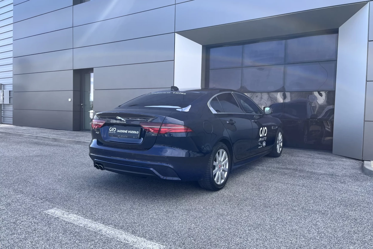 Jaguar XE R-Dynamic S 2.0D4 180PS AWD obrázok č. 3