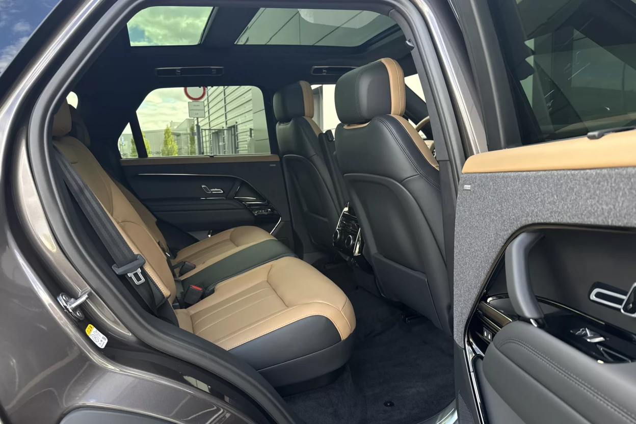 Range Rover Sport 3.0  PHEV  SWB Dynamic SE 460PS , 27MY obrázok č. 10