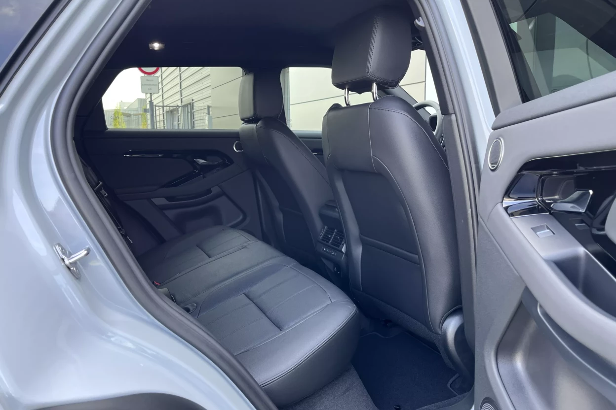 Range Rover Evoque Dynamic SE PHEV P269 obrázok č. 10