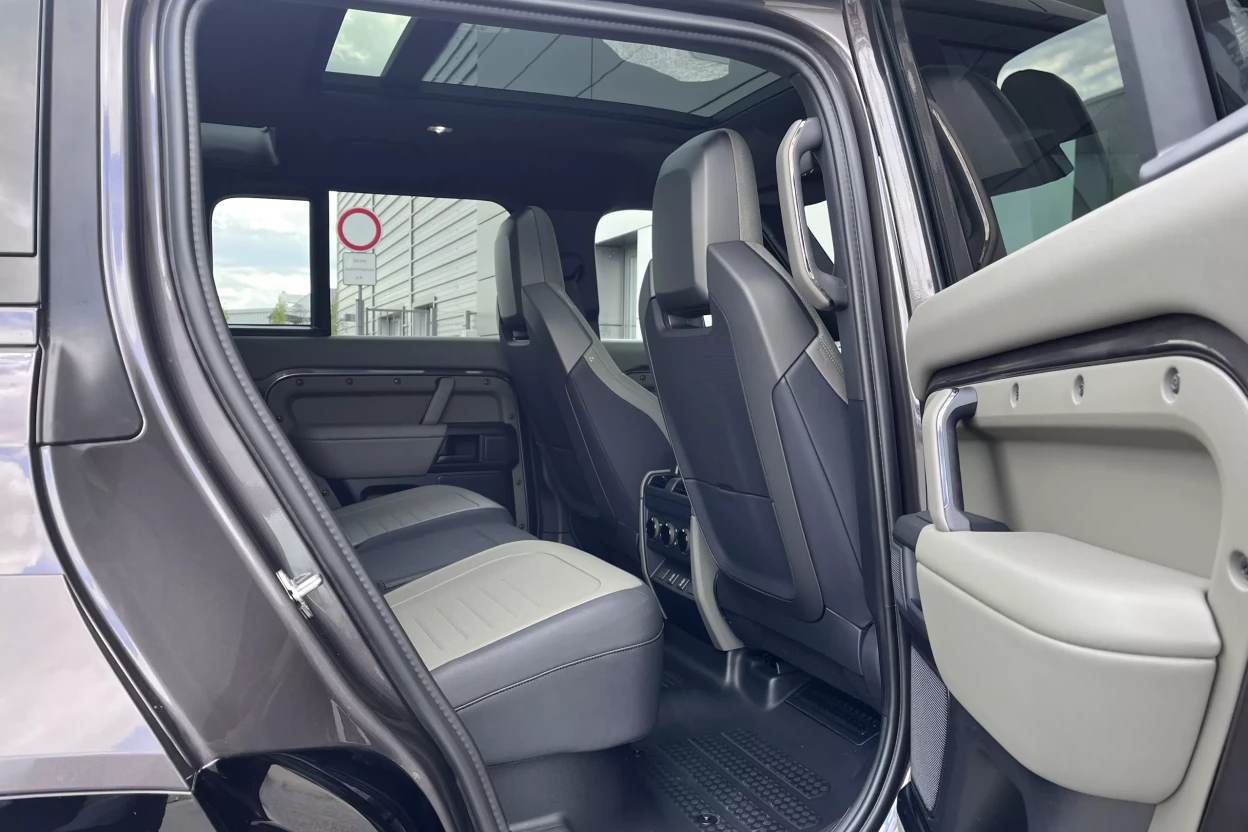Defender 110 OCTA  P635 V8 MHEV AUTOMAT AWD obrázok č. 10