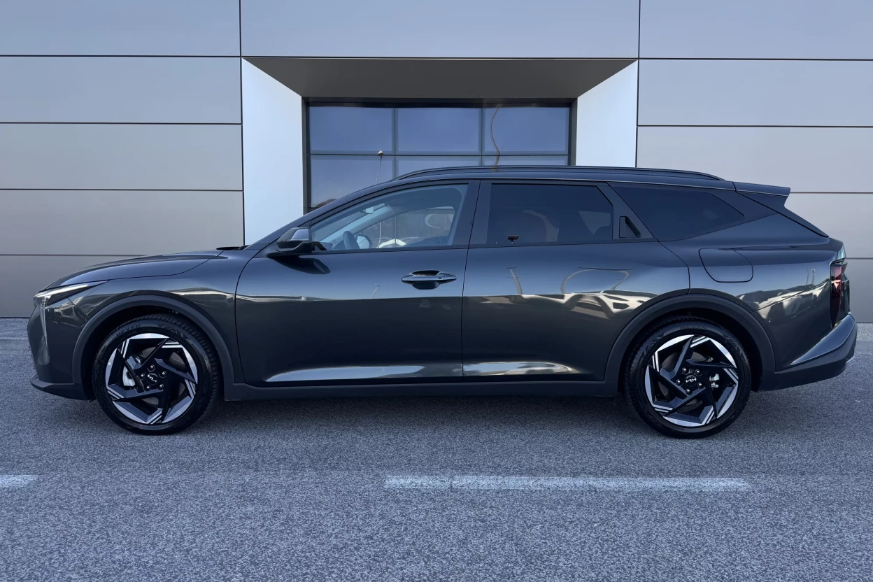 KIA K4 SW 1,6 T-GDi 110kW A7 Gold obrázok č. 6
