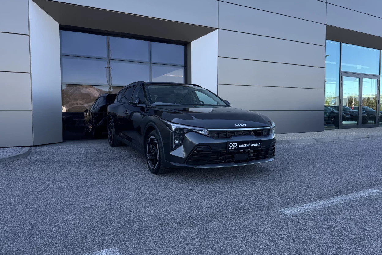 KIA K4 SW 1,6 T-GDi 110kW A7 Gold obrázok č. 2