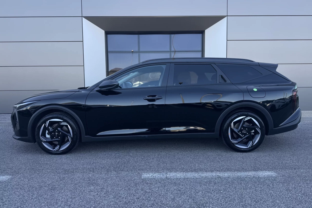 KIA K4 SW 1,6 T-GDi 110kW A7 Gold obrázok č. 6