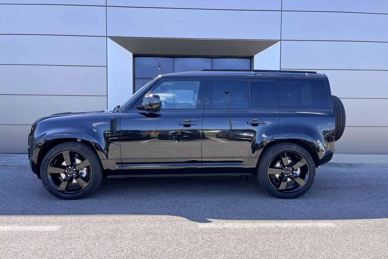 Defender 110 X-Dynamic SE D250 MHEV AWD obrázok č. 6