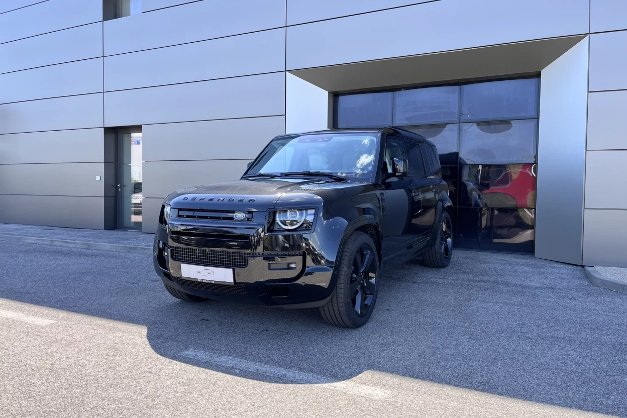 Defender 110 X-Dynamic SE D250 MHEV AWD obrázok č. 0