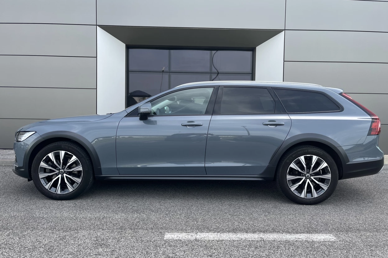 Volvo V90 CC B4 Cross Country Plus AWD A/T obrázok č. 6