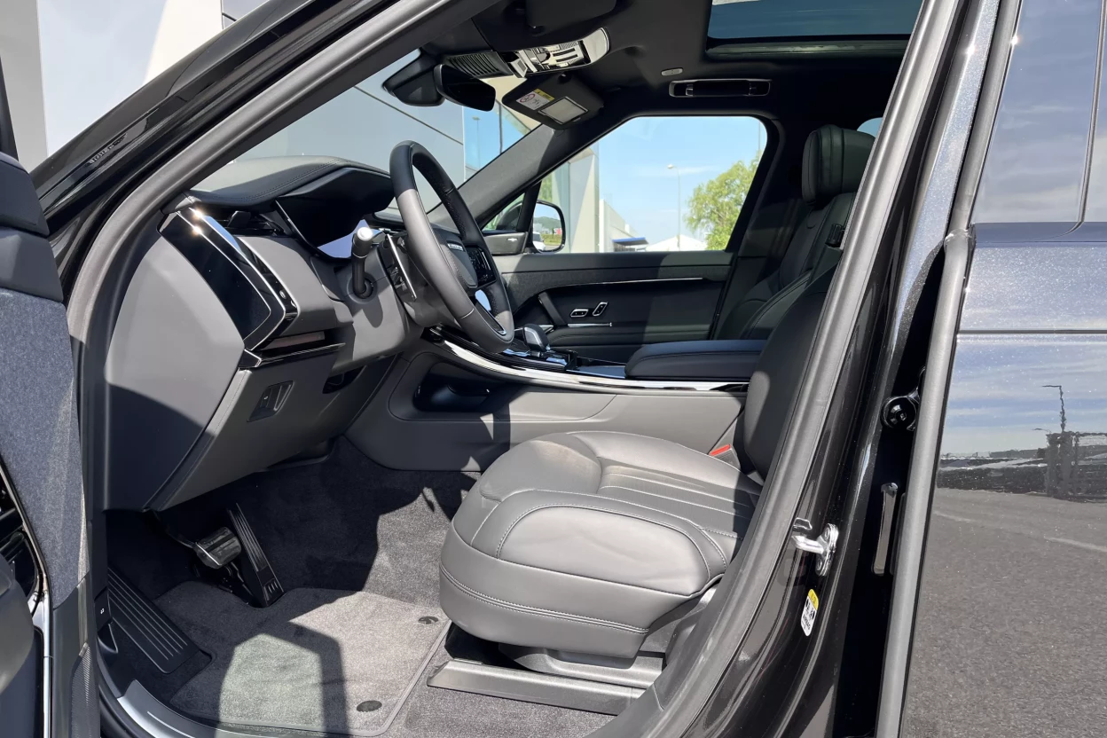 Range Rover Sport Dynamic SE D300 MHEV AWD obrázok č. 8