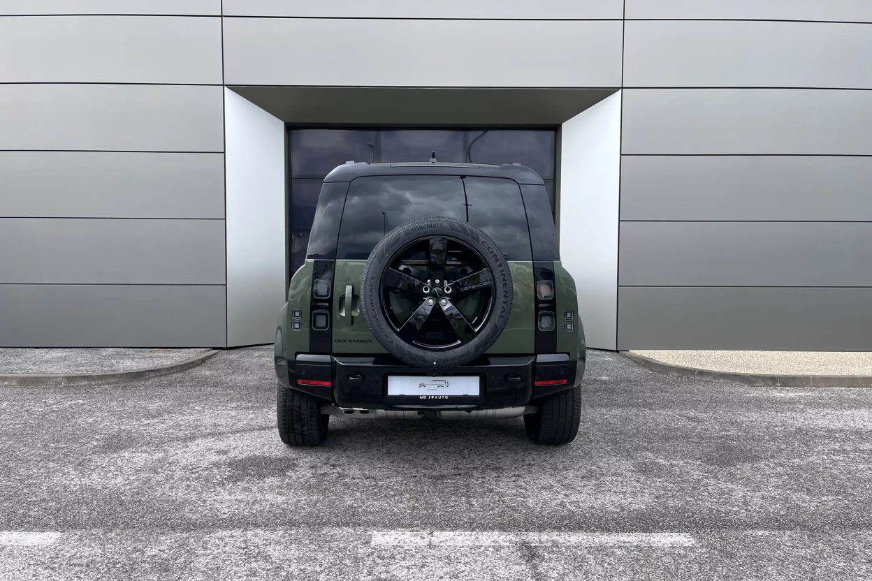 Defender 110 X-Dynamic SE D250 MHEV AWD obrázok č. 4