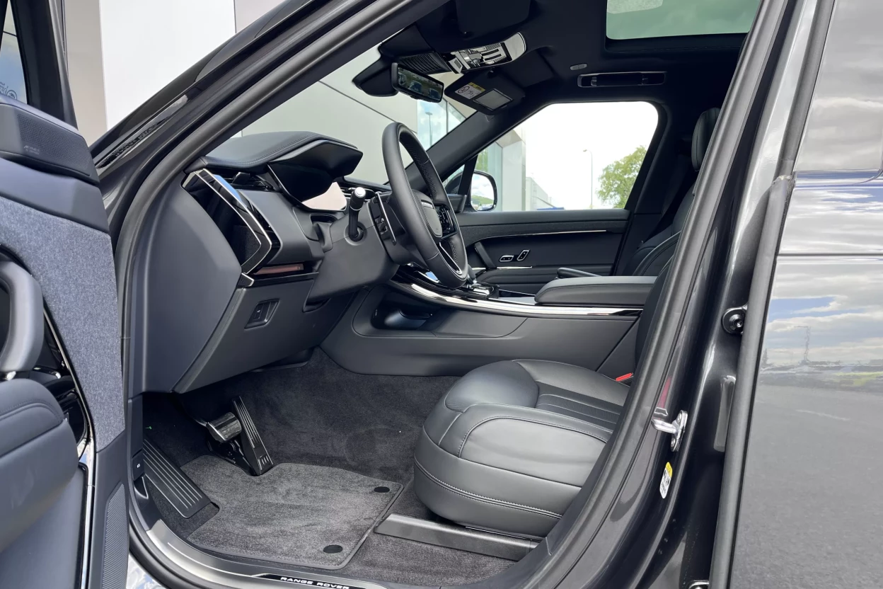 Range Rover Sport Dynamic HSE D300 MHEV AWD obrázok č. 8