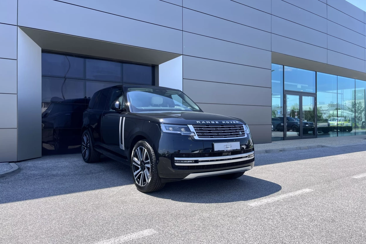 Range Rover SWB Autobiography D350, MY26 obrázok č. 2