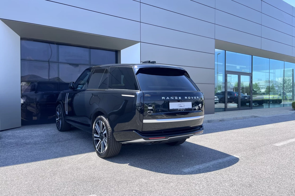 Range Rover SWB Autobiography D350, MY26 obrázok č. 5