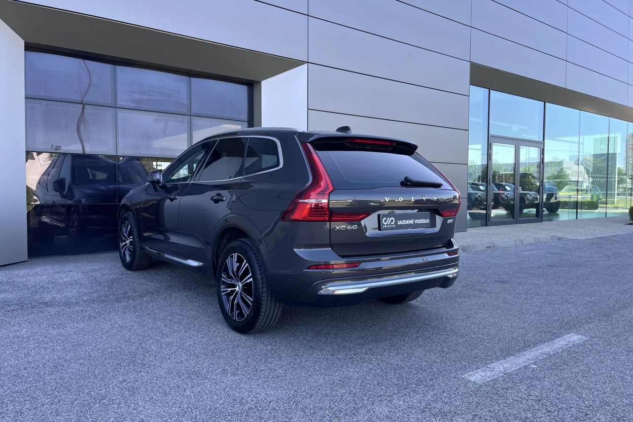 Volvo XC60 B5 Inscription AWD A/T obrázok č. 3