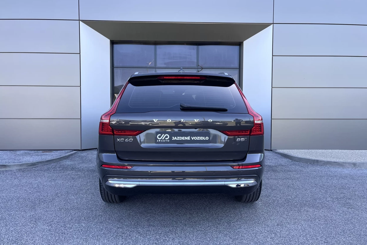 Volvo XC60 B5 Inscription AWD A/T obrázok č. 4