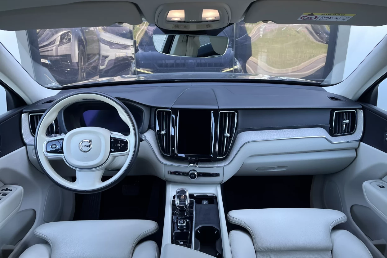 Volvo XC60 B5 Inscription AWD A/T obrázok č. 9