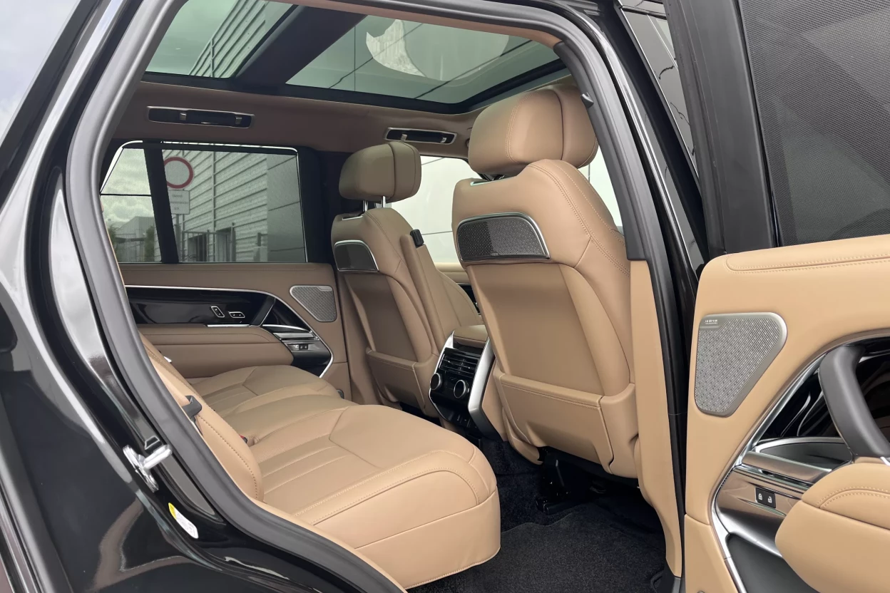 Range Rover SWB Autobiography PHEV 550e MY26 obrázok č. 10