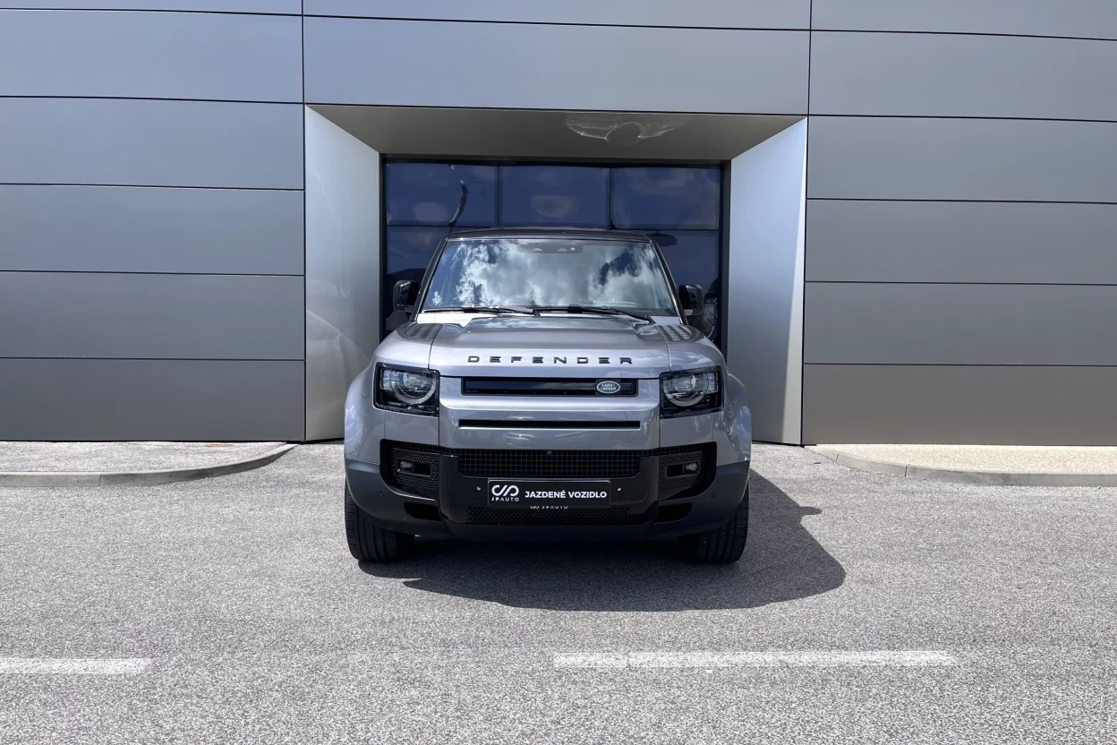Land Rover Defender 110 SE P400 AWD AUTOMAT obrázok č. 1