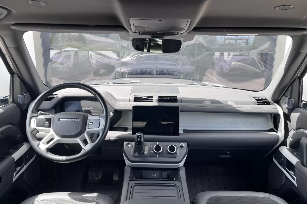 Land Rover Defender 110 SE P400 AWD AUTOMAT obrázok č. 9