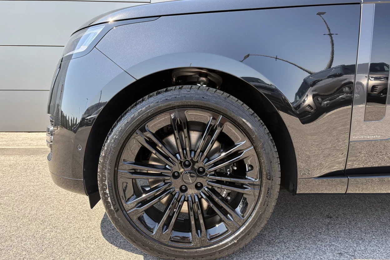 Range Rover Autobiography SWB P530 MHEV MY26 obrázok č. 7