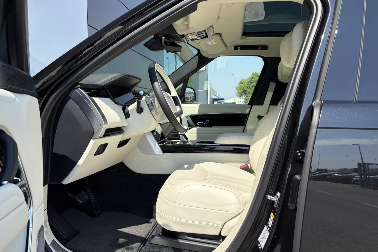 Range Rover Autobiography SWB D350 MHEV MY26 obrázok č. 8