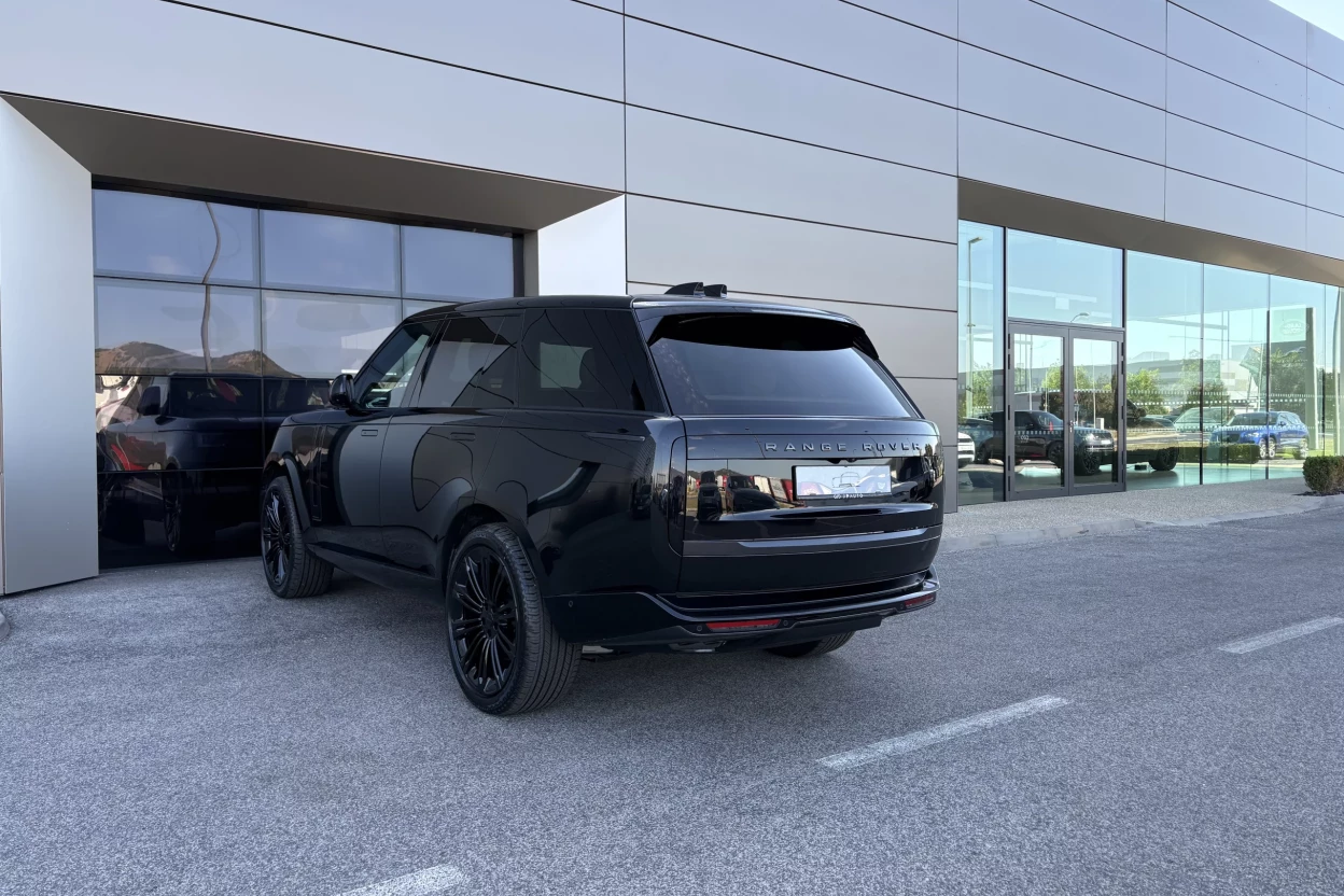 Range Rover Autobiography SWB D350 MHEV MY26 obrázok č. 3