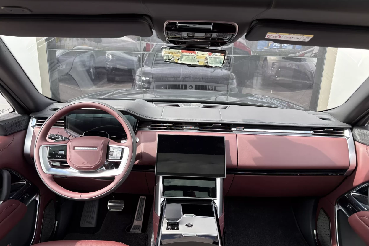 Range Rover Autobiography SWB P530 MHEV MY26 obrázok č. 9