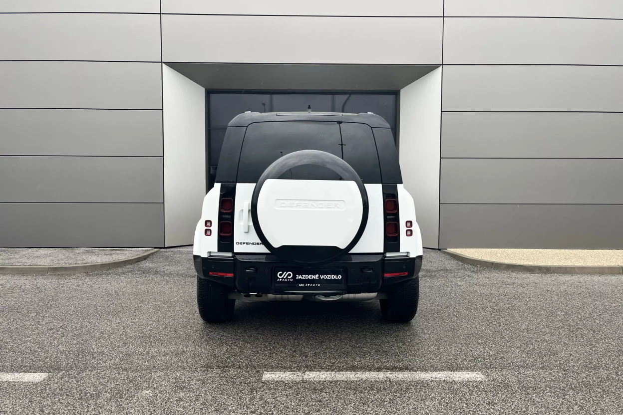 Land Rover Defender 110 X-Dynamic HSE D250 AWD AUTOMAT obrázok č. 4