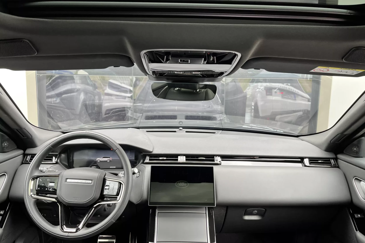 Range Rover Velar Dynamic HSE D300 MHEV AUTOMAT AWD obrázok č. 9