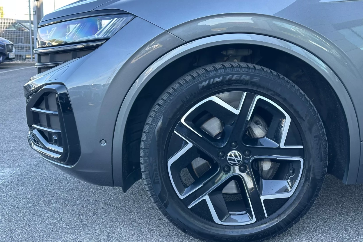 Volkswagen Touareg 3.0 R-Line obrázok č. 7