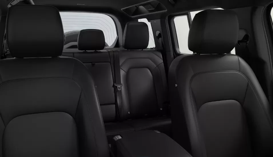 Defender 110 X-Dynamic SE D250 MHEV AWD obrázok č. 4