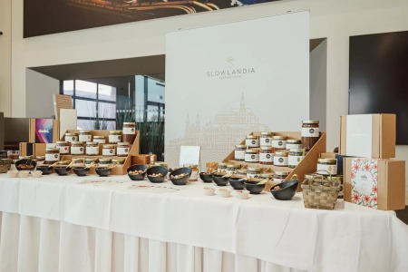 BEAUTY BRUNCH POP-UP by JP AUTO 