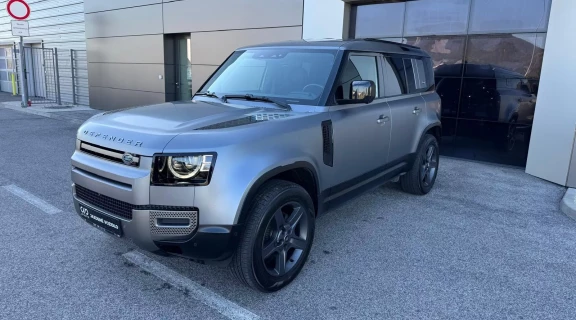 Land Rover Defender 110 X-Dynamic SE D200