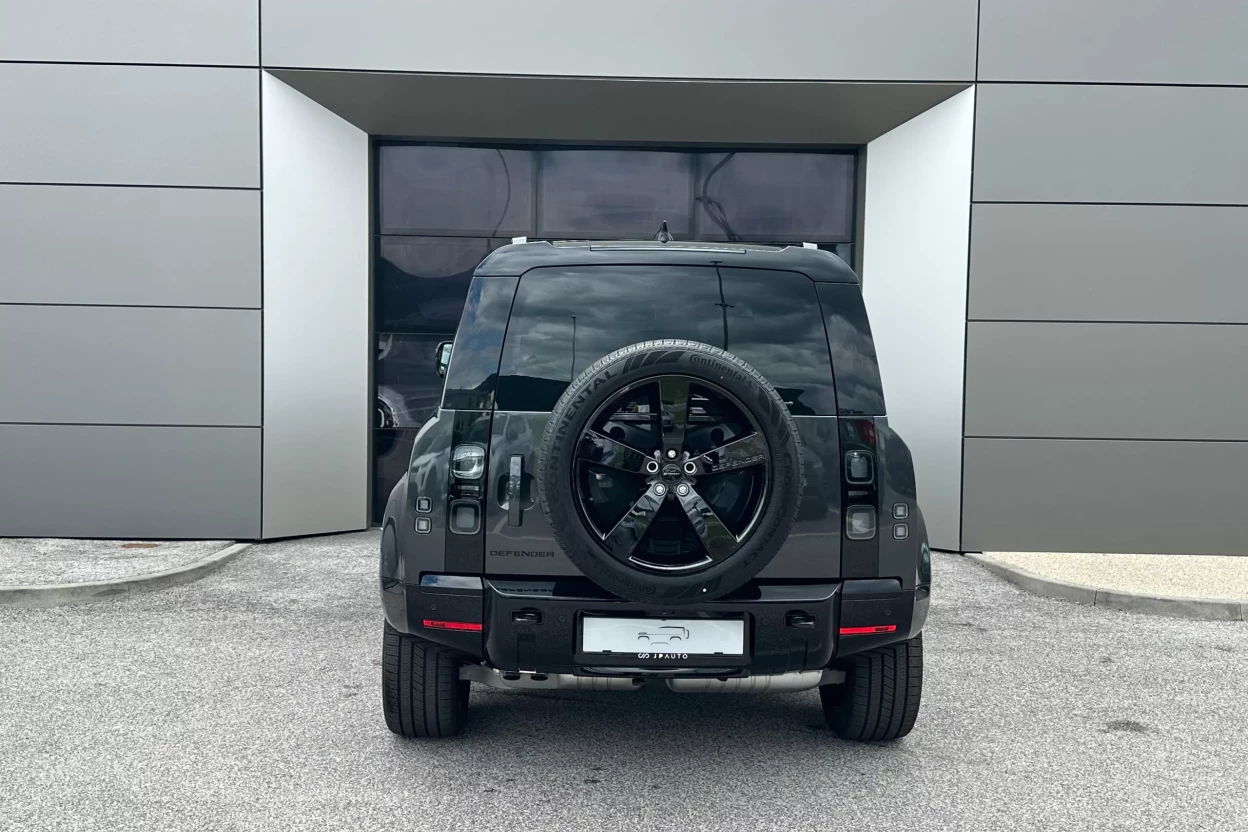 Defender X-Dynamic SE MHEV D250 obrázok č. 4