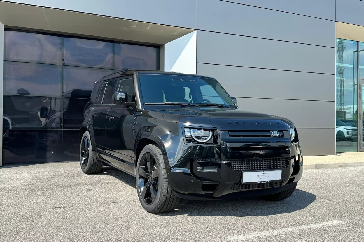Defender 110 X-Dynamic SE D250 MHEV AWD obrázok č. 1