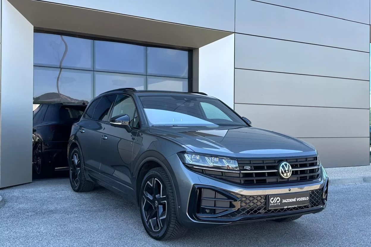 Volkswagen Touareg 3.0 R-Line obrázok č. 2