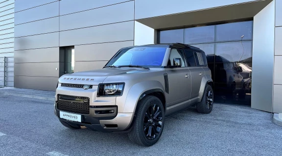 Defender 110 OCTA P635 V8 MHEV AWD